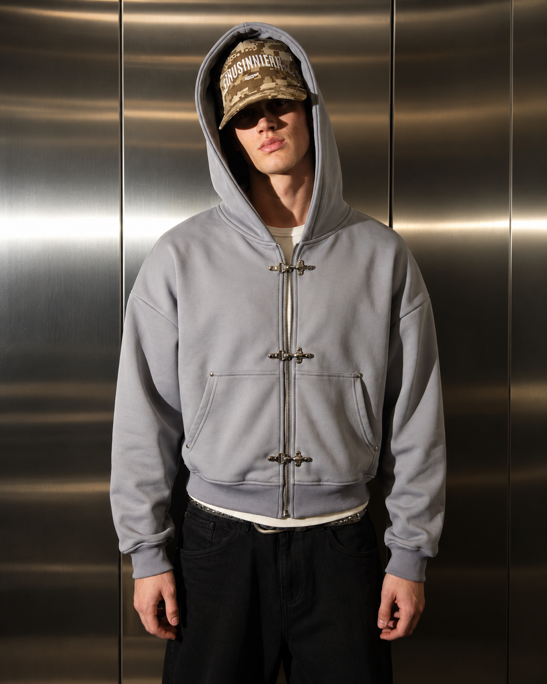 Nardo Clasp Jacket