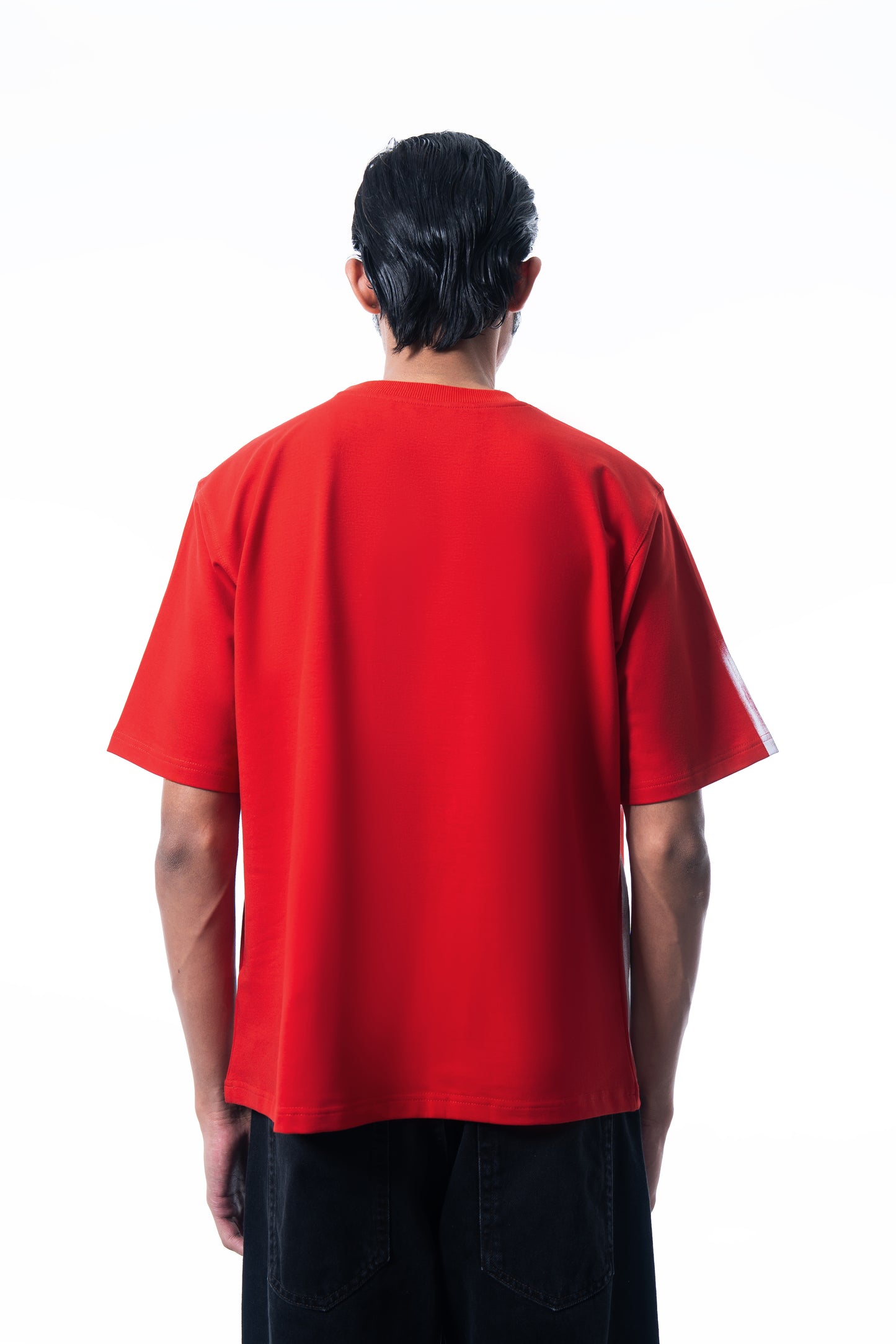 SCARLET CANVAS RELAXED TEE