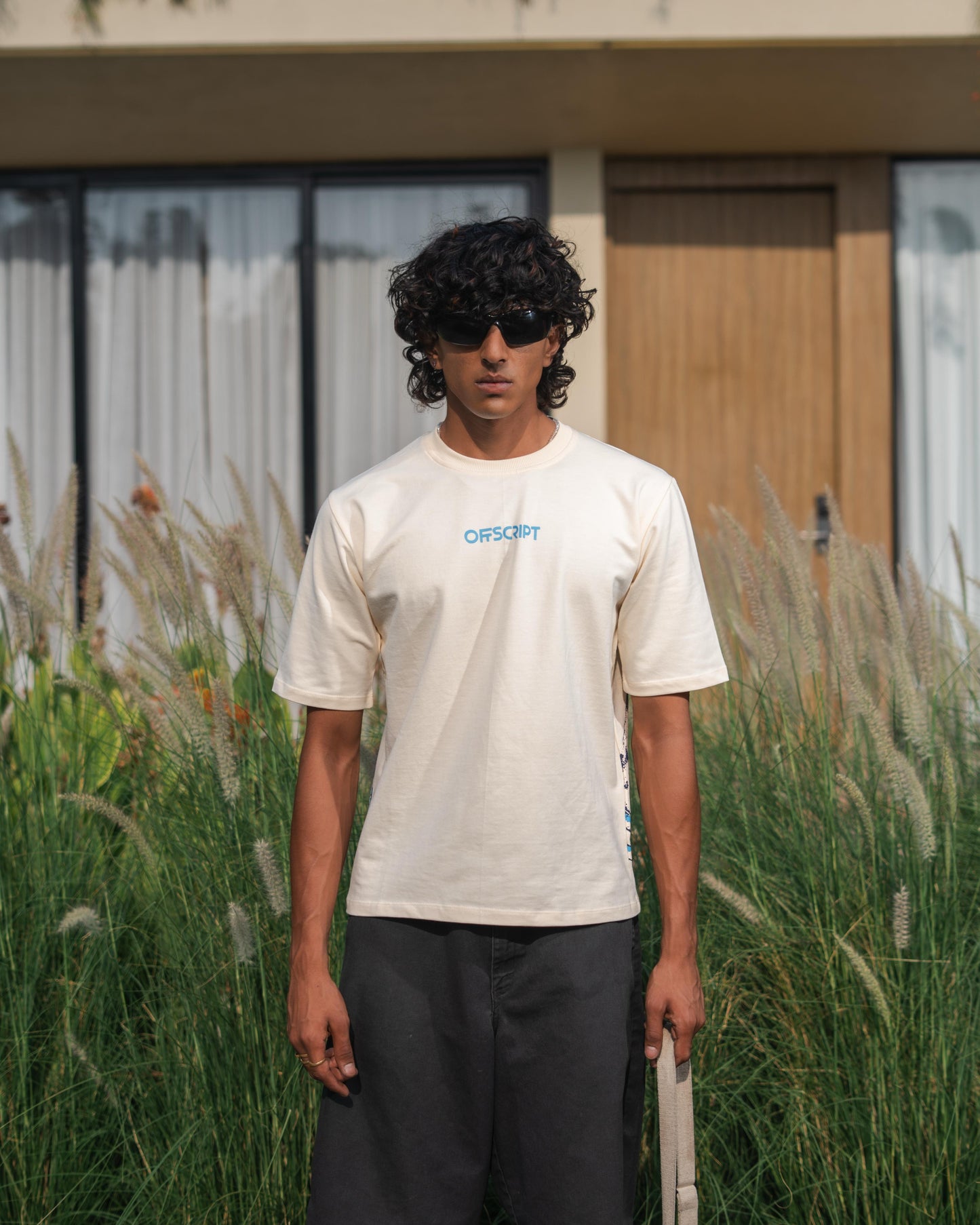 Claw Tee Beige